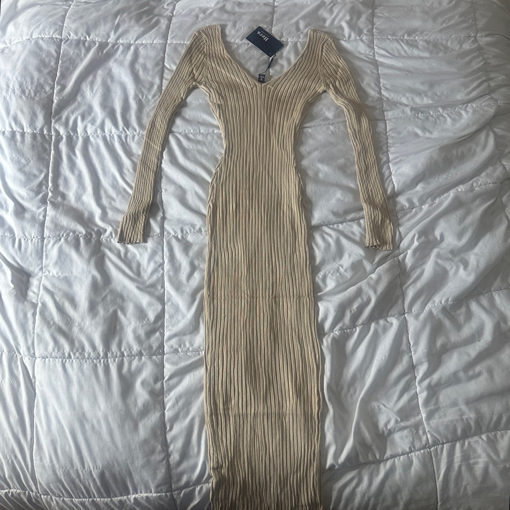 Hera Collection Beige Long Sleeve Dress